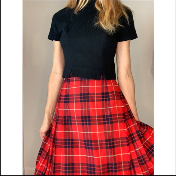 Vintage Handmade Plaid Wool Pleated Skirt - Picture 9 of 16
